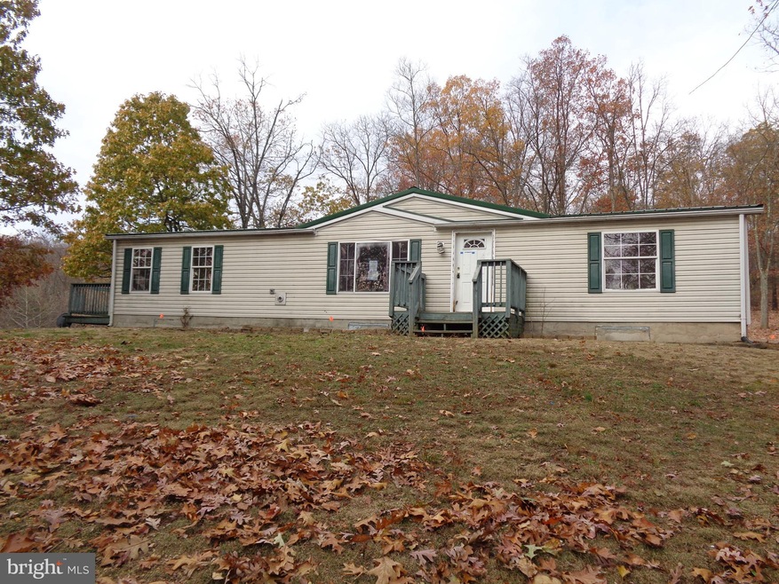 3321 Hoffmans Inn Rd, Hancock, MD 21750 - photo 1