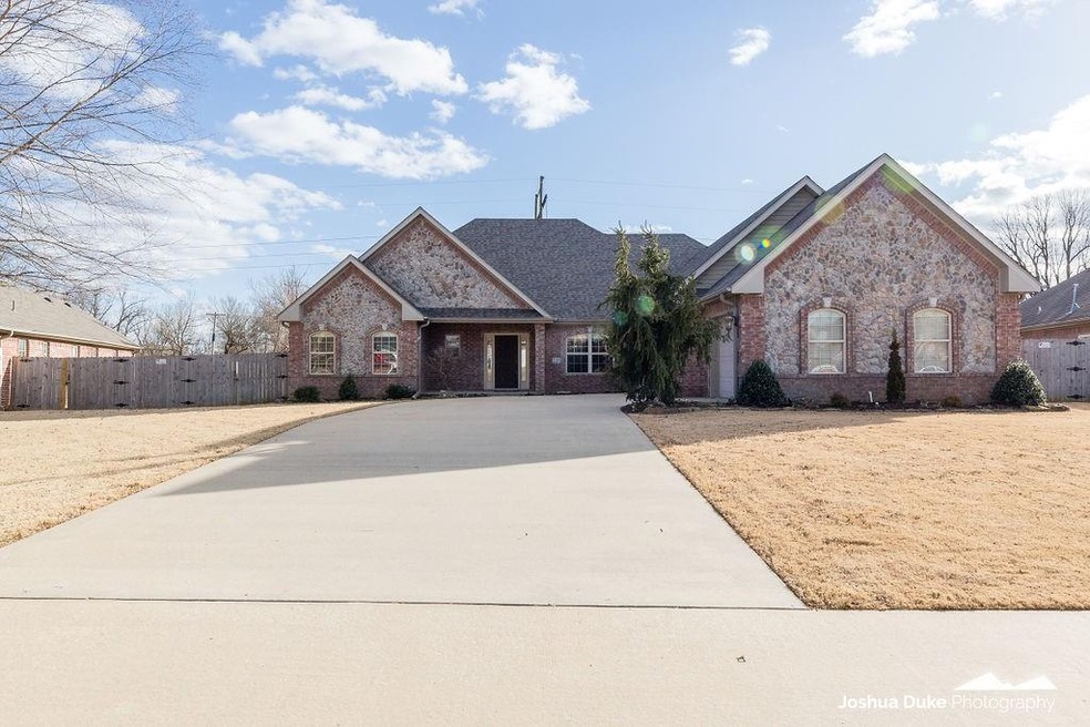 2211 Andover St, Springdale, AR 72762 - photo 1