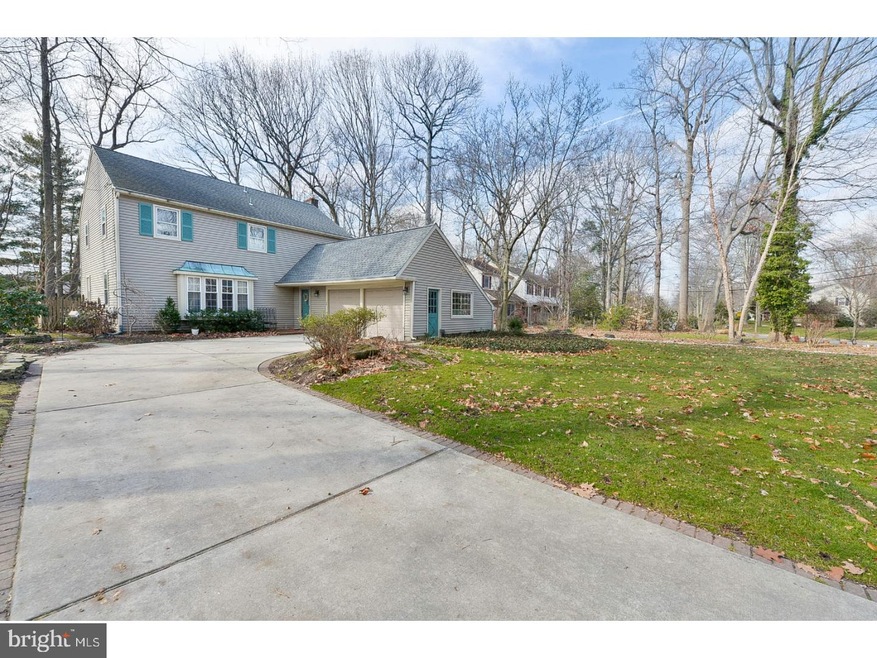 1092 Barnesdale Rd, West Deptford, NJ 08096 - photo 1