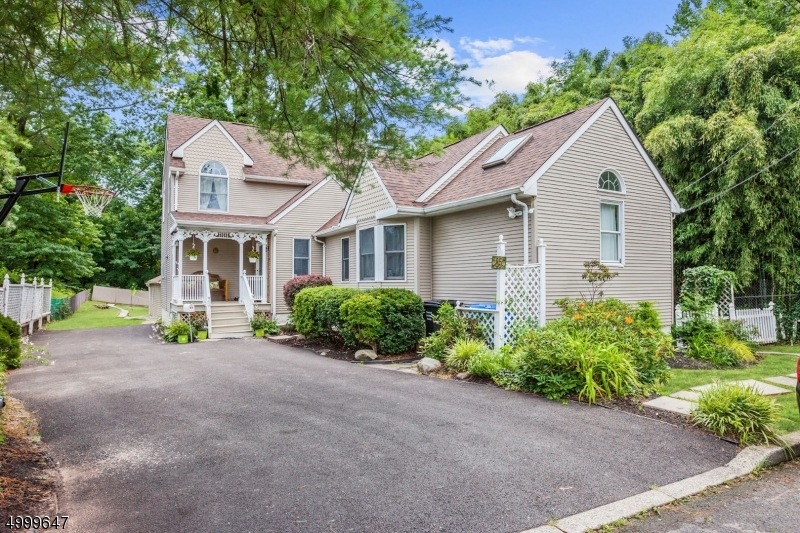 85 Harding Ave, Iselin, NJ 08830 - photo 1