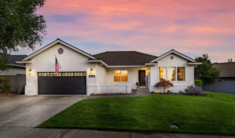 2430 Greenridge Dr, Medford, OR 97504 - photo 1