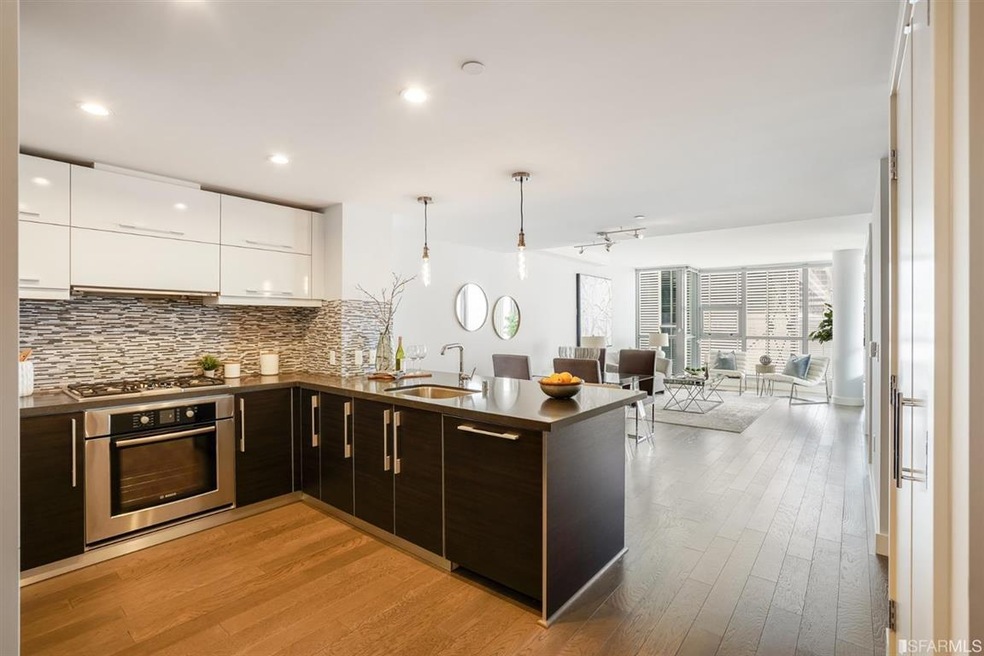 Sold $1,260,000 • Co-Listing Agent