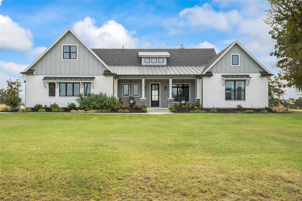 1004 Henry Way, Springtown, TX 76082 - photo 1