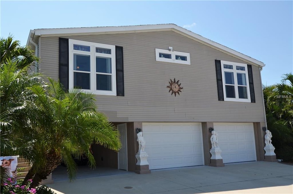 WINDMILL VILLAGE! GORGEOUS INSIDE & OUT! 2 BED, 2 