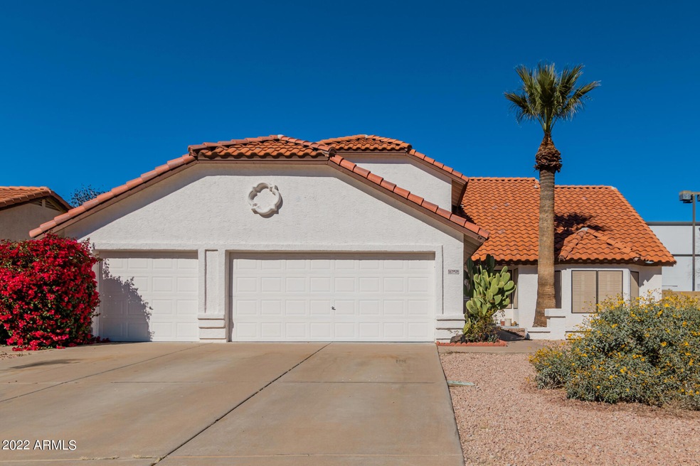 5928 E Fox Cir, Mesa, AZ 85205 - photo 1