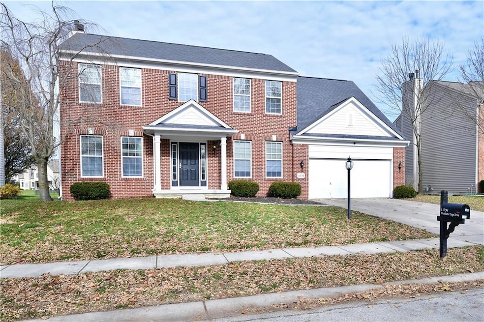 11796 Weathered Edge Dr, Fishers, IN 46037 - photo 1