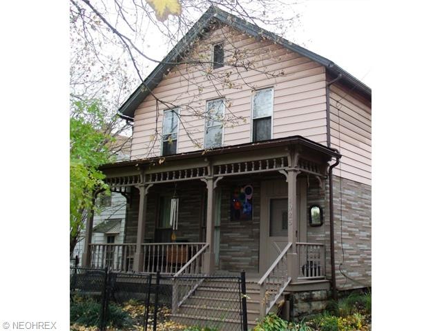 1025 Starkweather