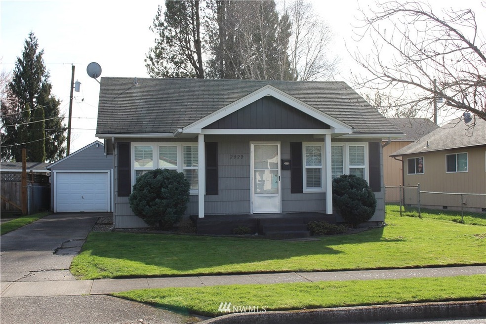 2929 Dover St, Longview, WA 98632 - photo 1