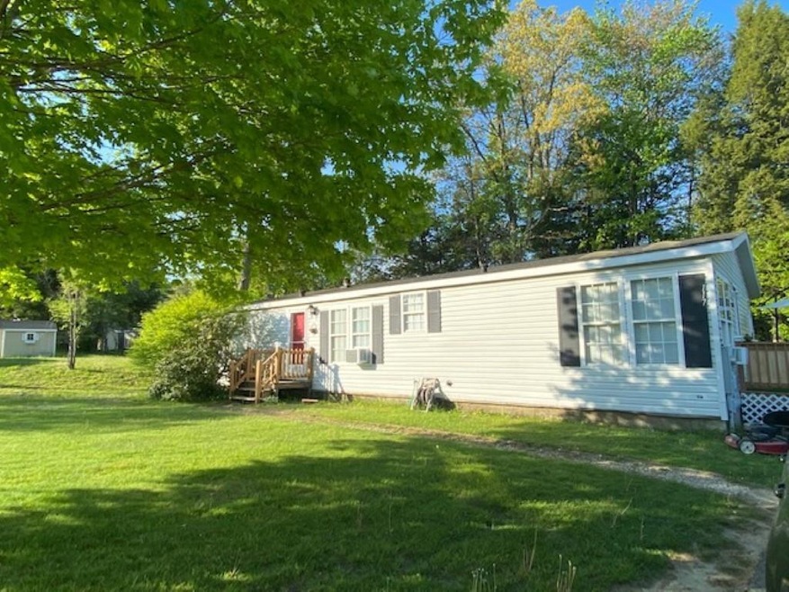 117 Pondview Rd, Swanzey, NH 03446 - photo 1