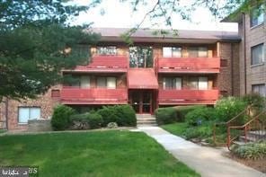 6441 Richmond Hwy unit 302, Alexandria, VA 22306 - photo 1