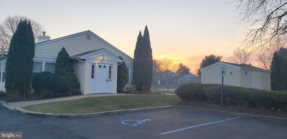 20 Wyndmoor Dr, East Windsor, NJ 08520 - photo 1