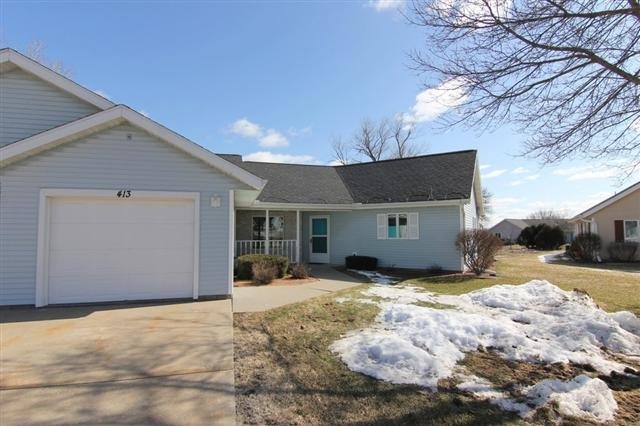 413 Waterman St, Oregon, WI 53575 - photo 1