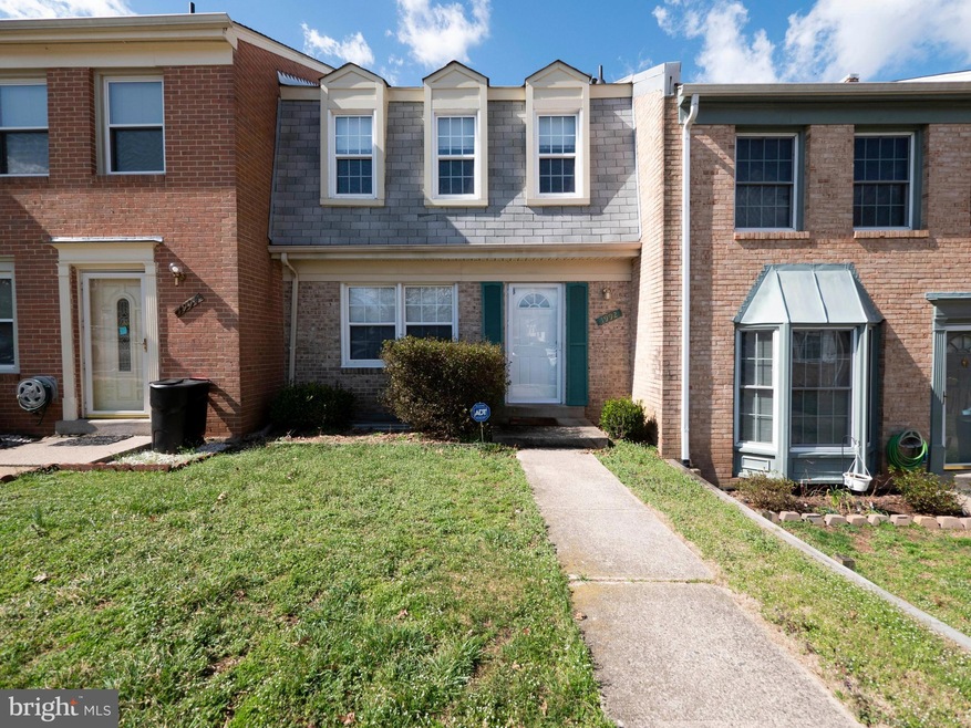 1992 Mayflower Dr, Woodbridge, VA 22192 - photo 1