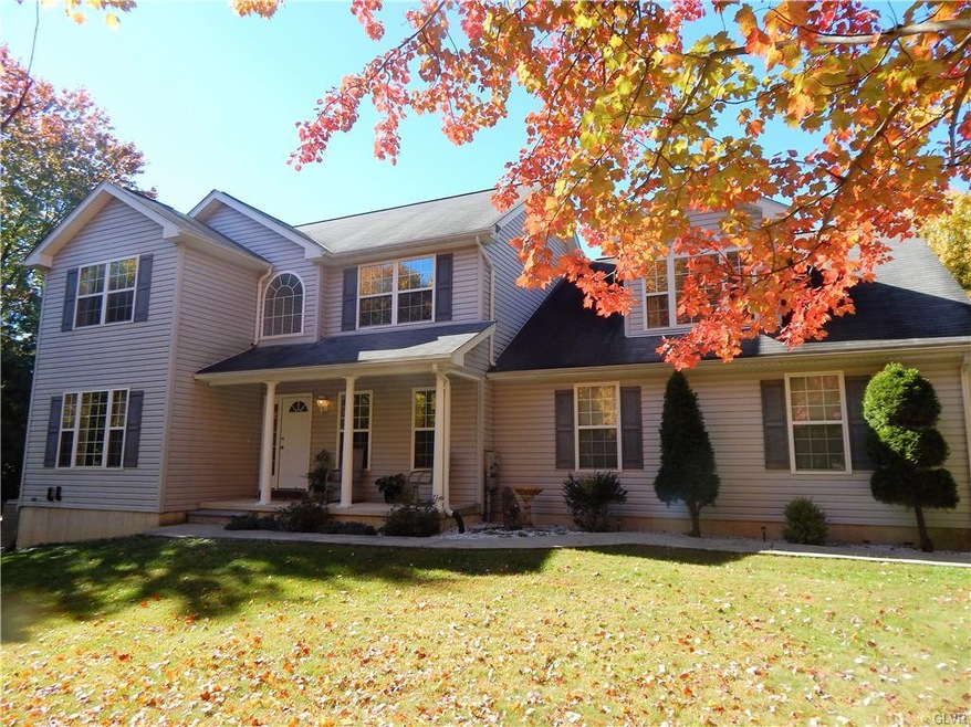 2527 Mccormack Ln, Kunkletown, PA 18058 - photo 1