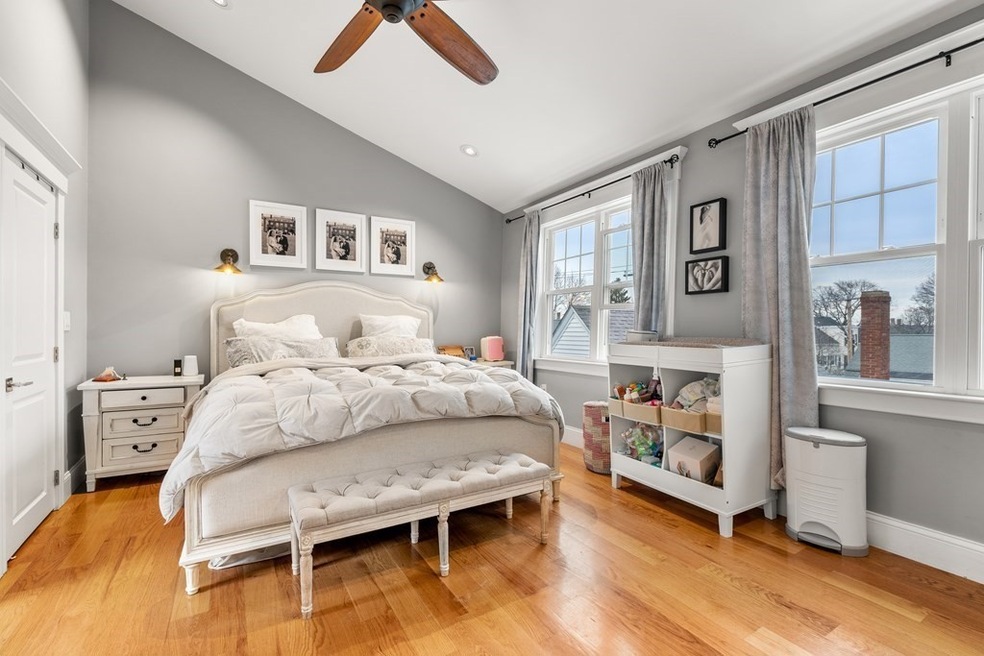 24 Briggs St unit 2, Salem, MA 01970 - photo 1