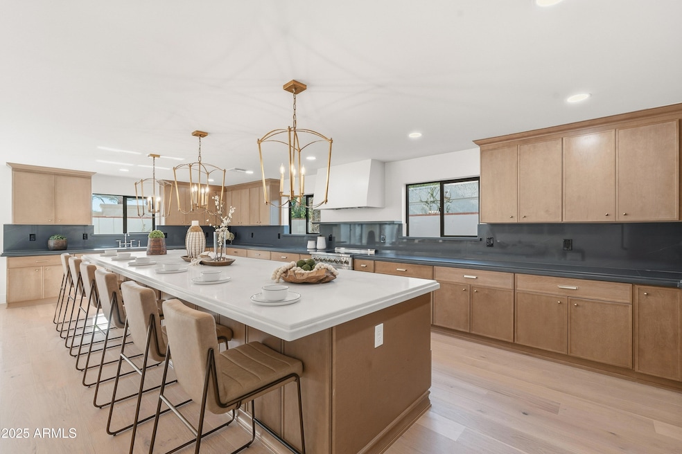 Sold $1,649,990 • Co-Listing Agent