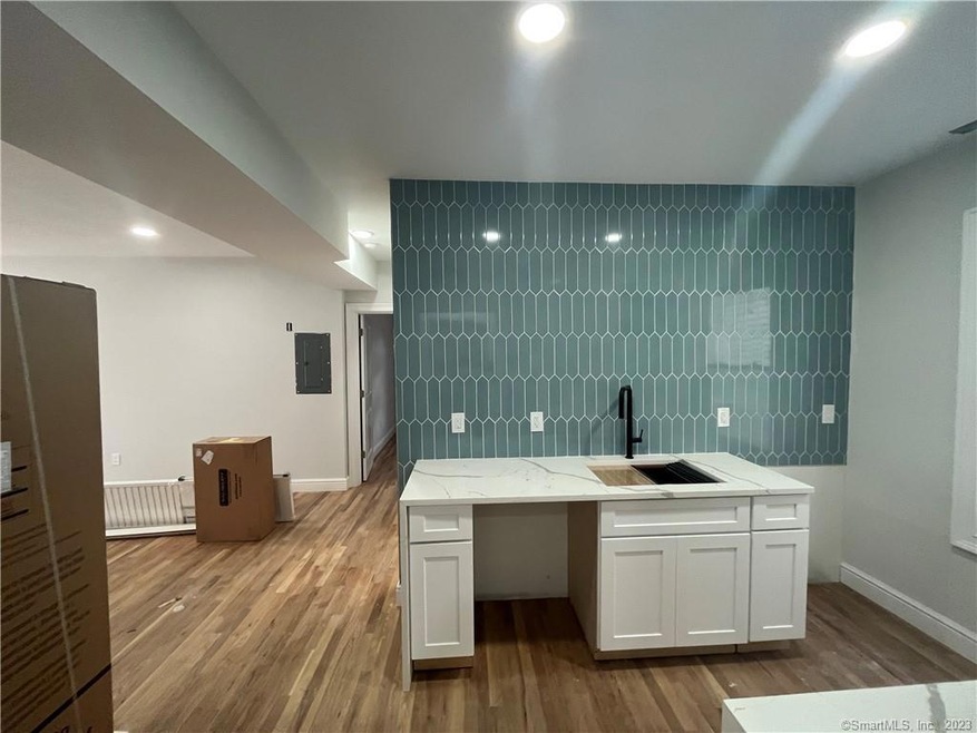 82 Howard Ave unit 82-1L, New Haven, CT 06519 - photo 1