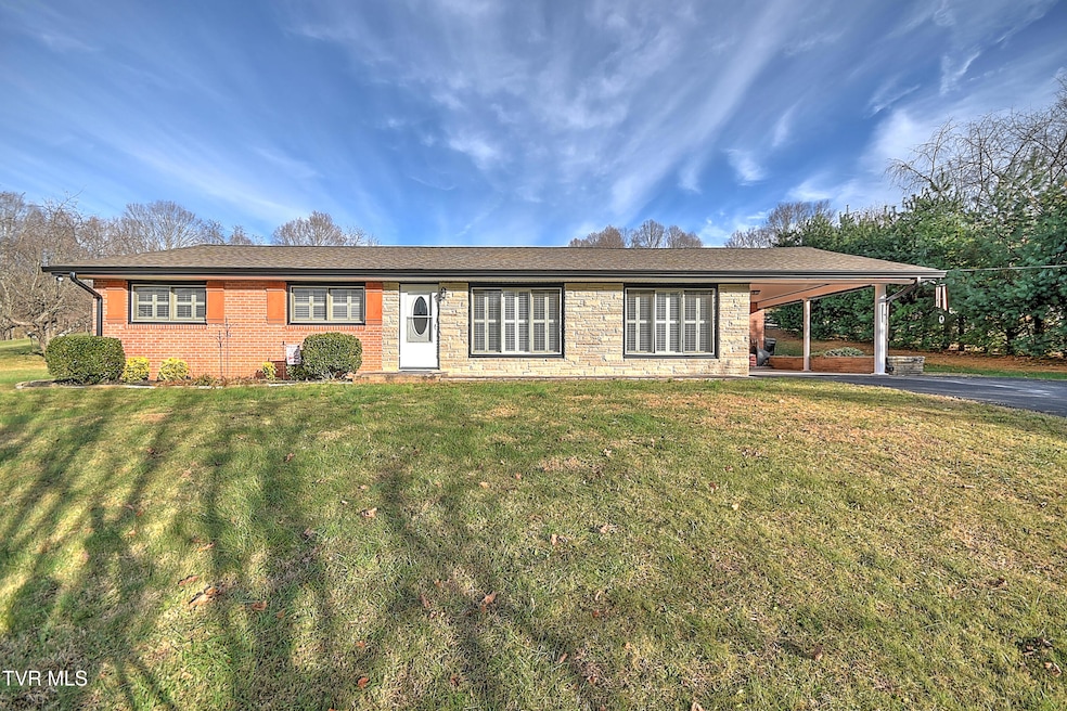 704 Willow Springs HH-2