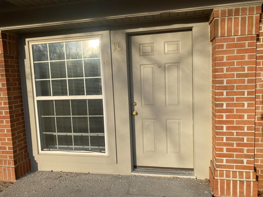 4200 S Bearfield Rd unit 10, Columbia, MO 65201 - photo 1