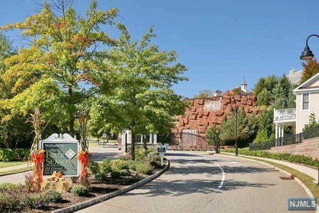 20 Garnet Dr, Woodland Park, NJ 07424 - photo 1