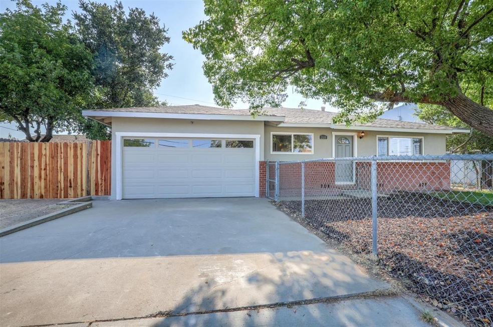 GREAT 3 BED 2 BATH HOME WITH SECOND IN-LAW UNIT WITH 2 BEDS AND 1 BATH!