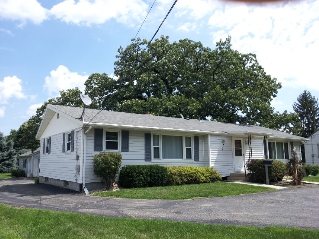 457 Janesville St, Oregon, WI 53575 - photo 1