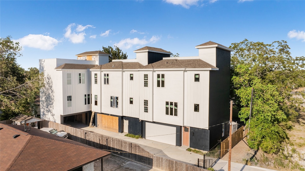 Welcome to 4643 Galesburg! These 3 townhomes are p