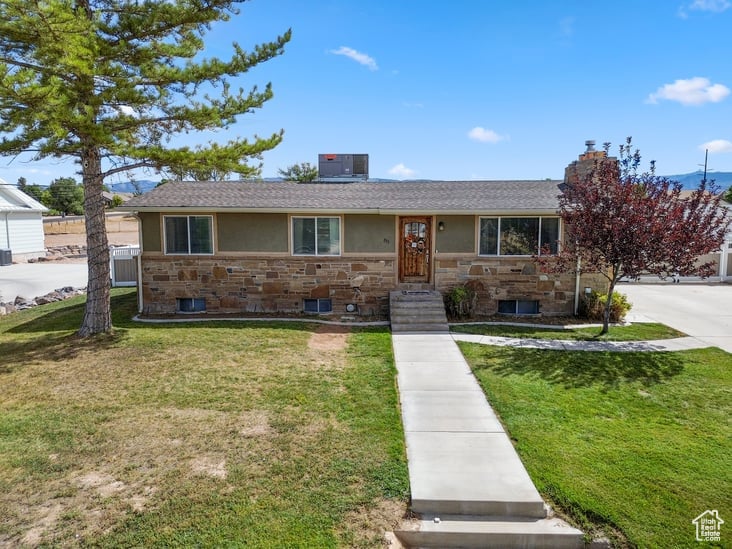 255 S 200 E, Gunnison, UT 84634 - photo 1