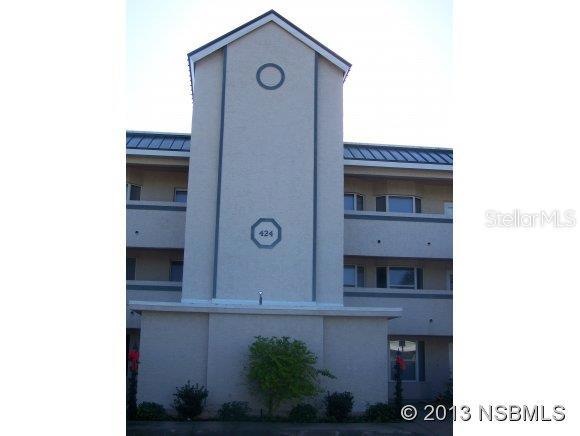 424 Bouchelle Dr unit 103, New Smyrna Beach, FL 32169 - photo 1
