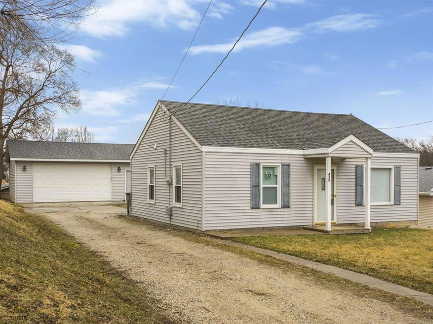 416 E Diehl Ave, Des Moines, IA 50315 - photo 1