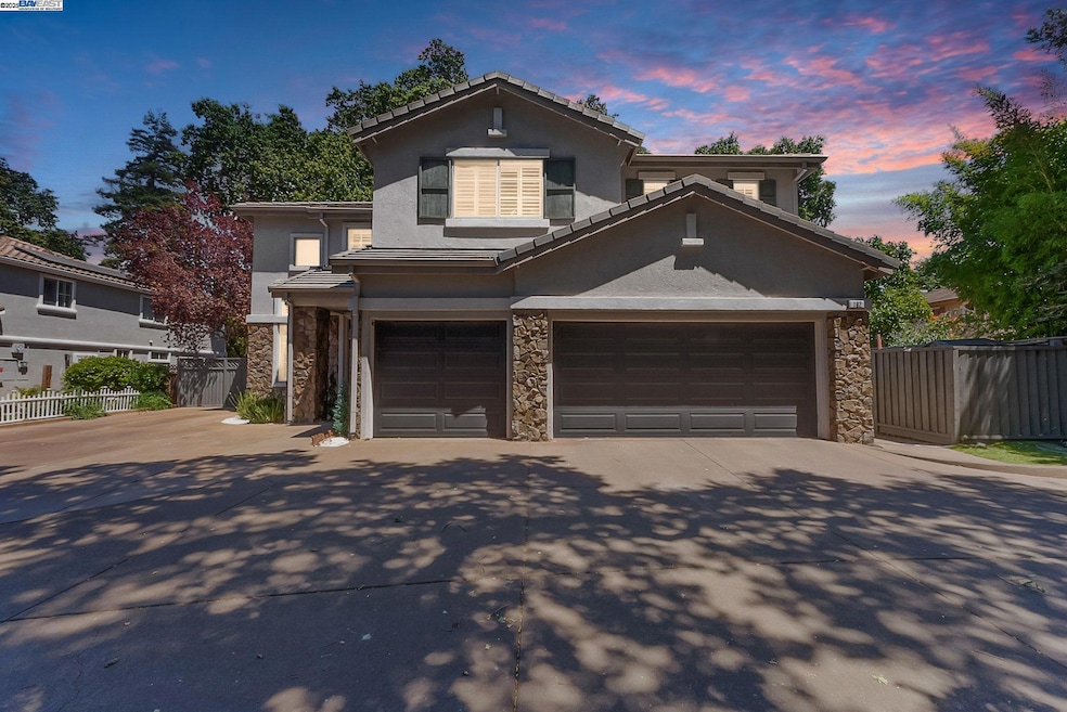 192 Mayhew Way, Walnut Creek, CA 94597 - photo 1