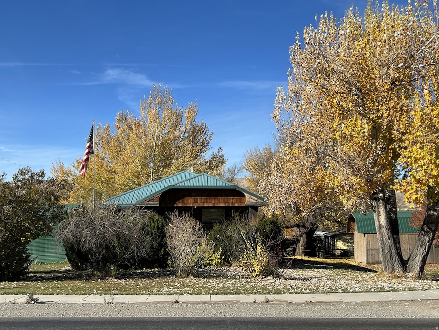 190 S Main St, Mona, UT 84645 - photo 1