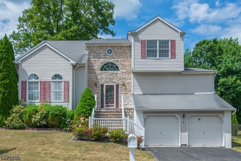 34 Fox Chase Ln, Ledgewood, NJ 07852 - photo 1