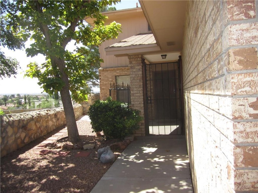 1737 Villa Santos Cir, El Paso, TX 79935 - photo 1