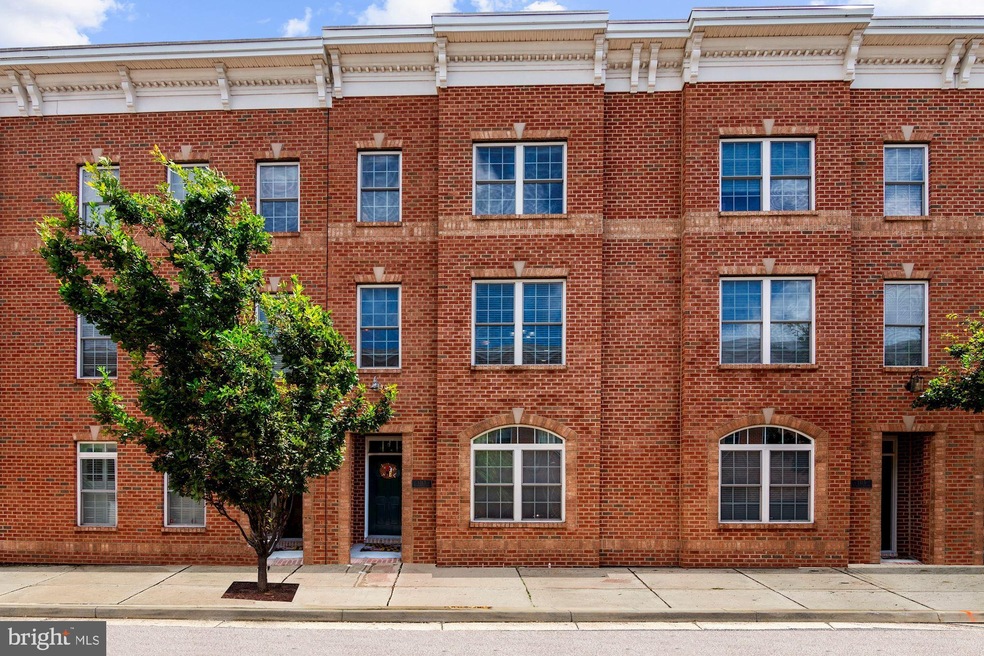 1313 Lowman St, Baltimore, MD 21230 - photo 1