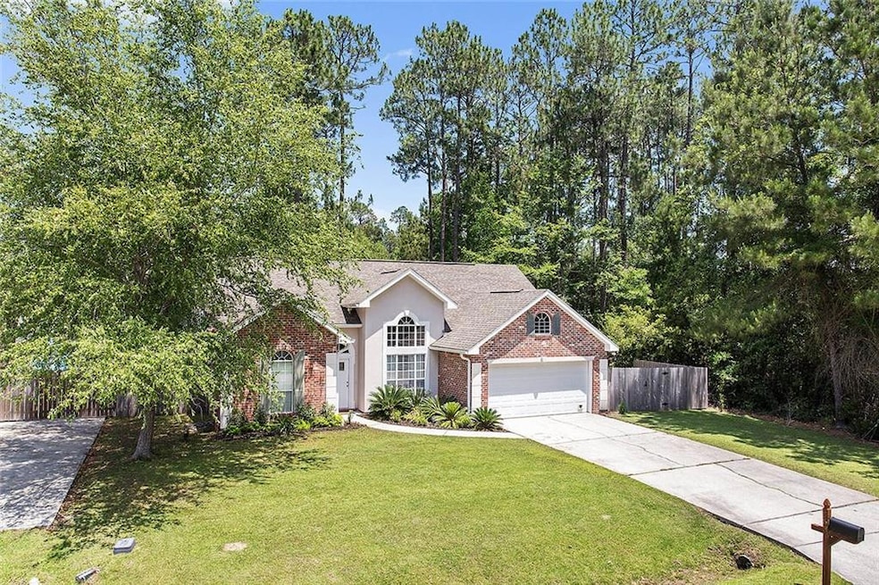 253 Woodcrest Dr, Covington, LA 70433 - photo 1