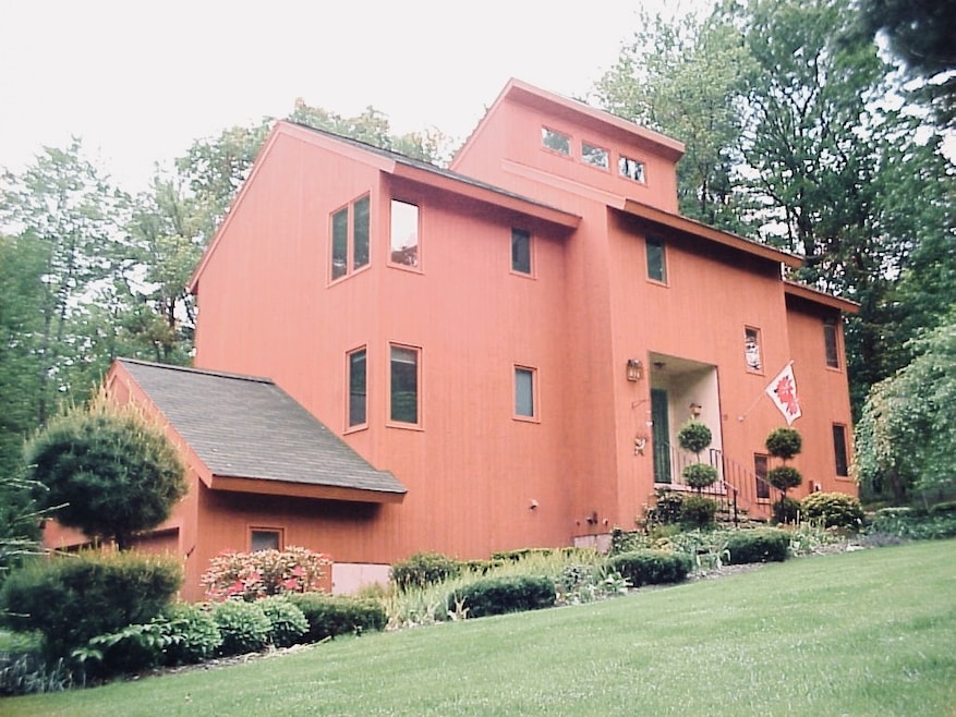 19 Stonehedge Rd, Bellingham, MA 02019 - photo 1