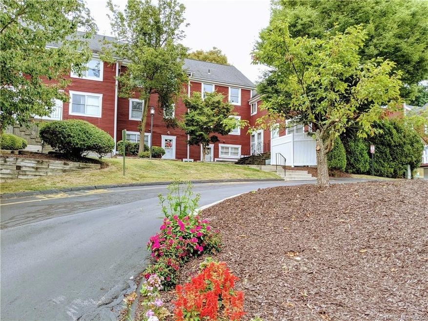 Gaslight Village