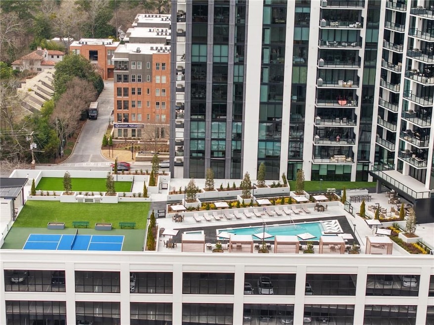 Newest highrise with great amenities
