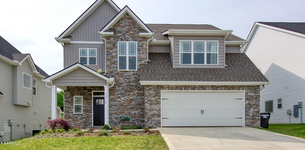 12713 Myrtle Ridge Ln, Knoxville, TN 37932 - photo 1