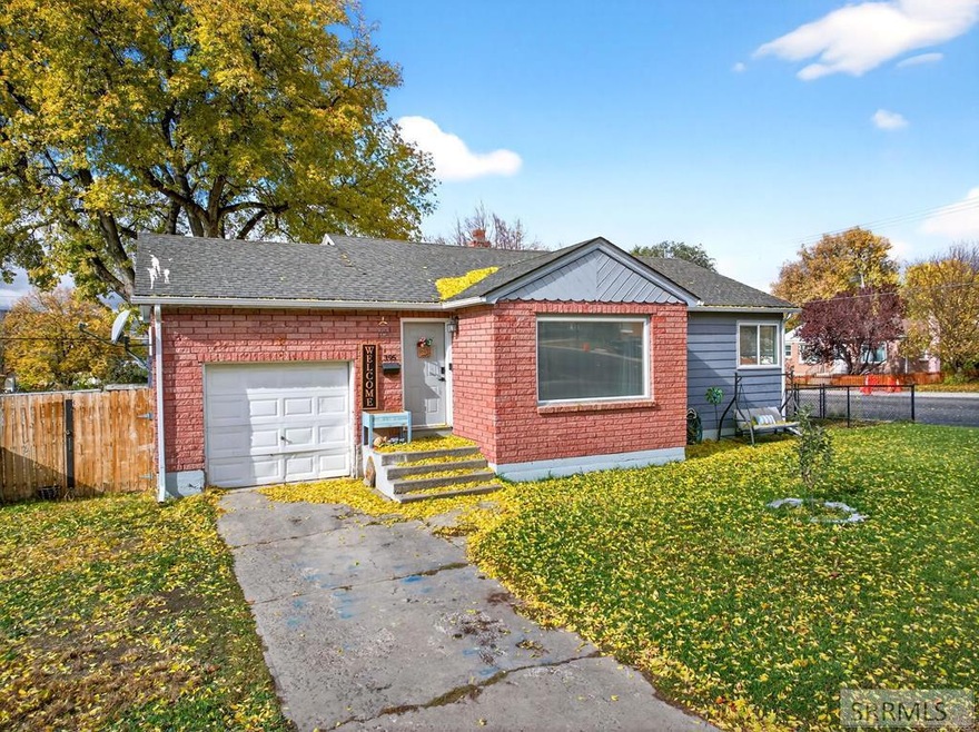 For Sale $315,000 • Co-Listing Agent