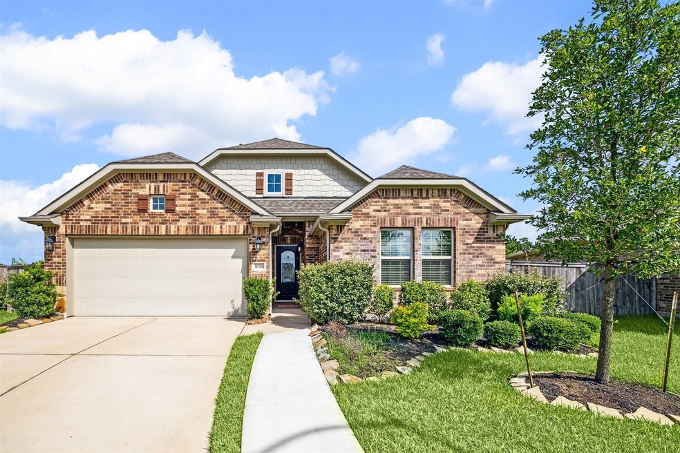 31318 Little Garden Ct, Hockley, TX 77447 - photo 1