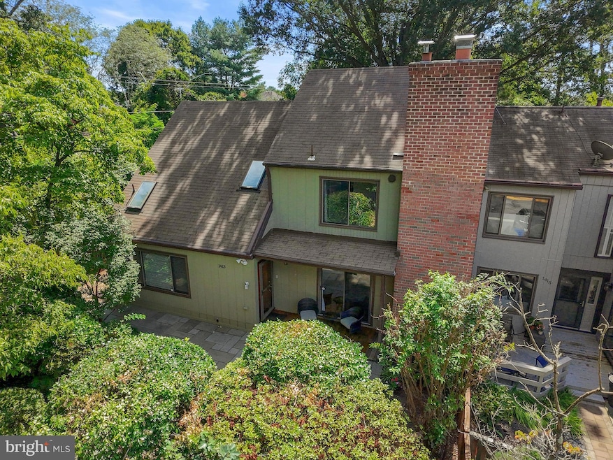 1413 Green Run Ln, Reston, VA 20190 - photo 1