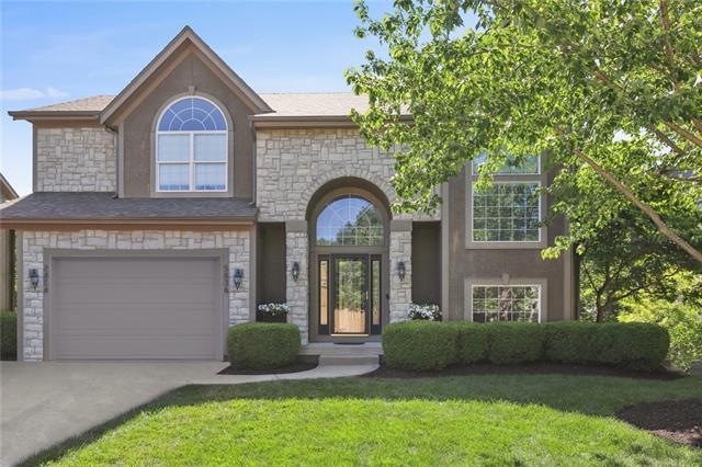 5836 Noreston St, Shawnee, KS 66218 - photo 1