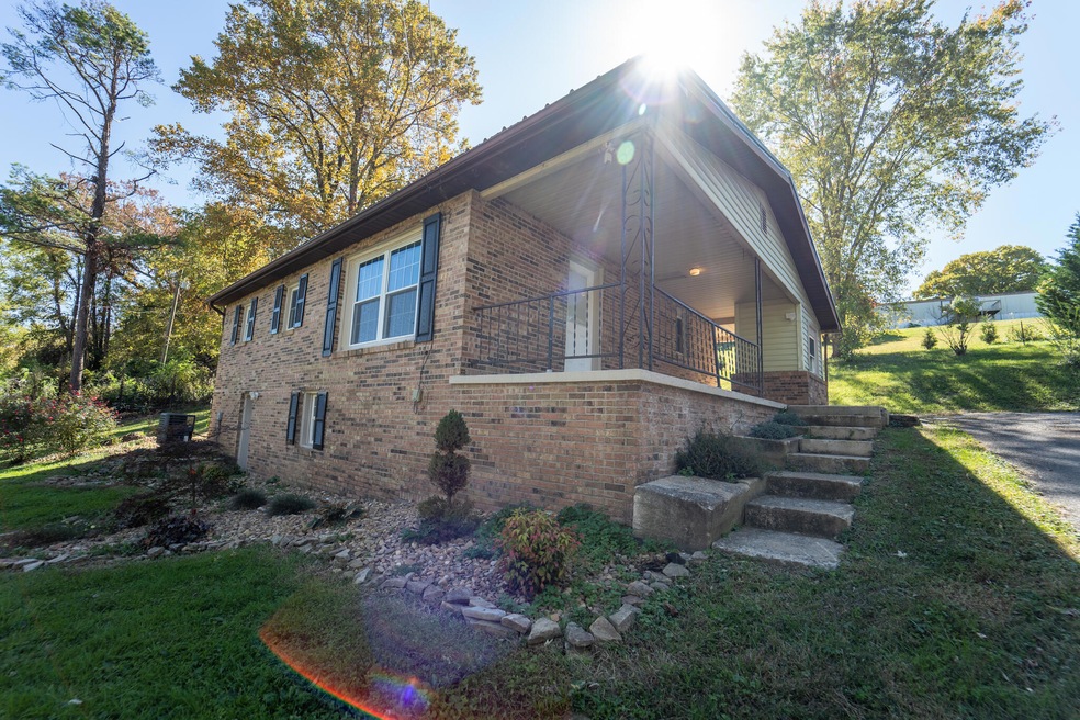 264 North Rd, Johnson City, TN 37601 - photo 1