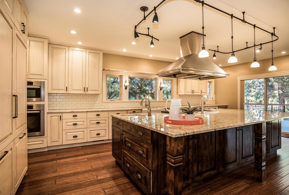 60764 Breckenridge, Bend, OR 97702 - photo 1