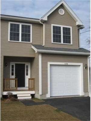 559 Hollis St unit B, Framingham, MA 01702 - photo 1