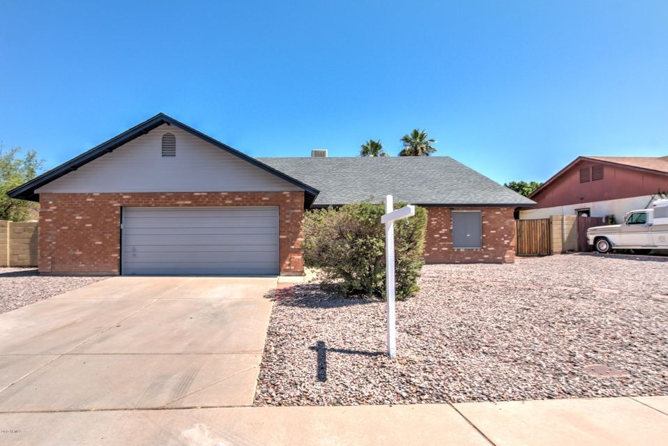 6348 E Fairfield St-3
