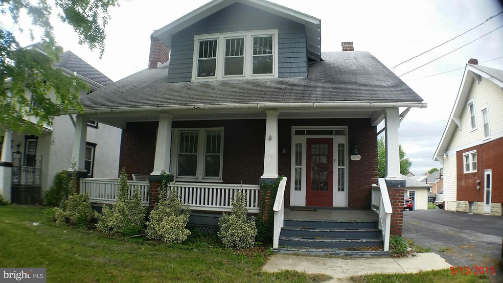 11214 Marbern Rd, Hagerstown, MD 21740 - photo 1