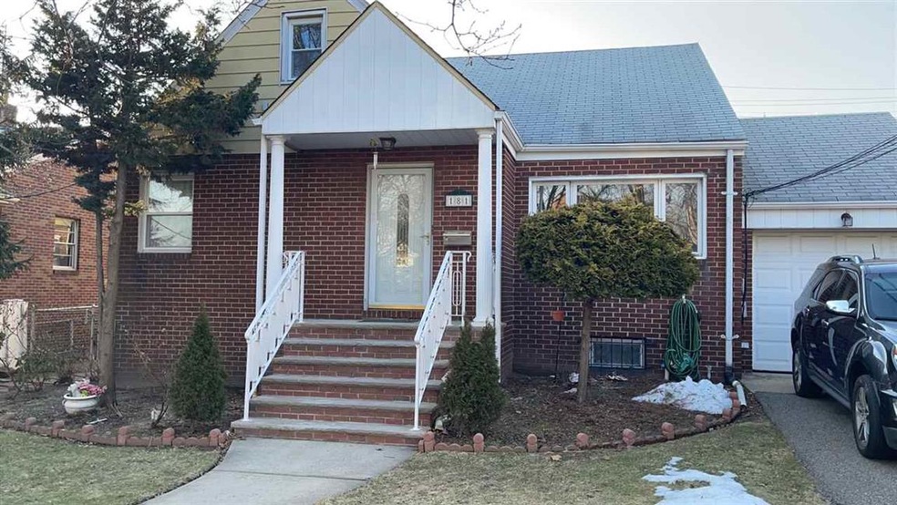 181 9th St, Fairview, NJ 07022 - photo 1